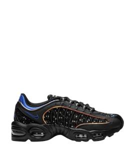 NIKE Низкие кроссовки / кеды