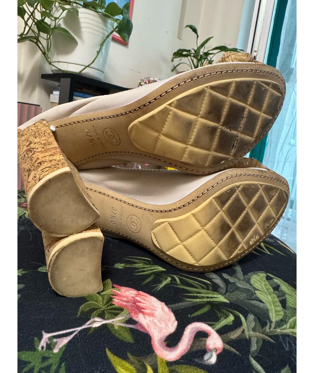 CHANEL Бежевые кожаные туфли, фото 6