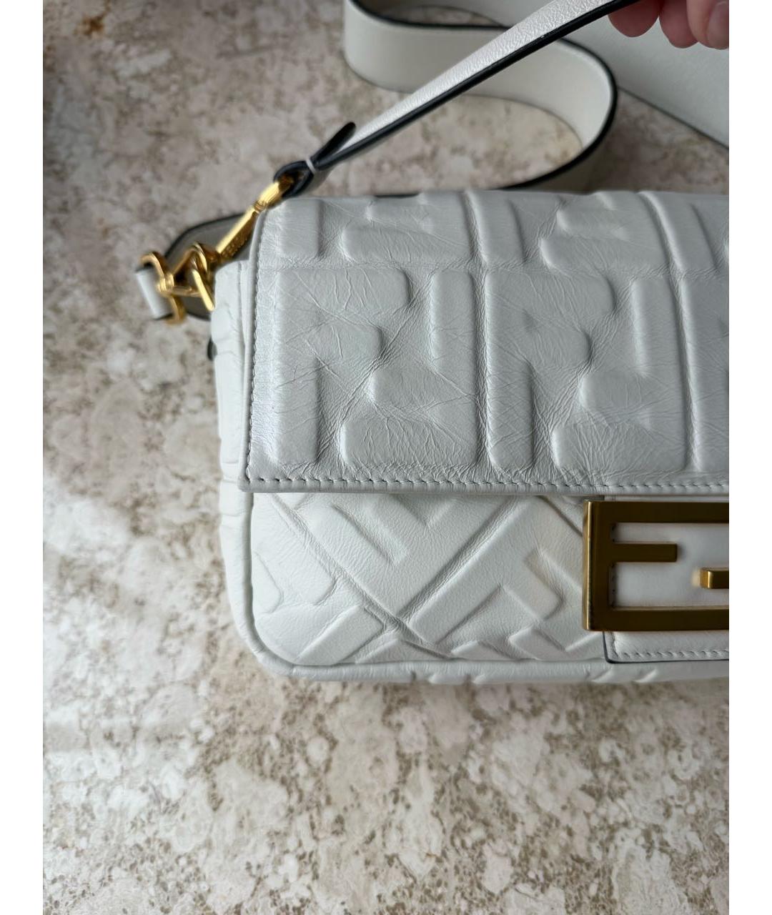 FENDI Белая кожаная сумка через плечо, фото 4