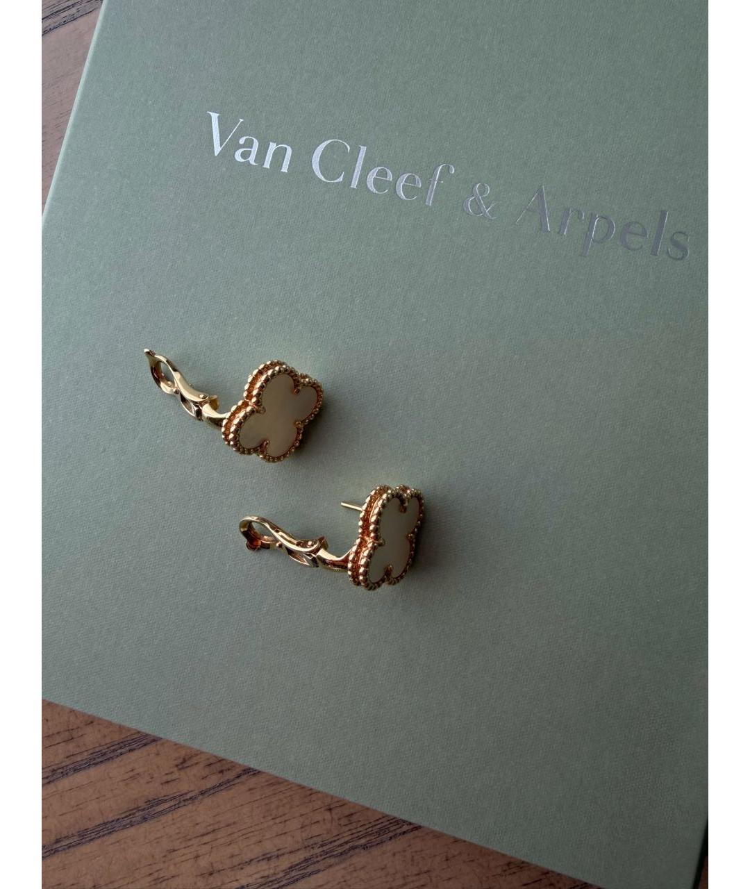 VAN CLEEF & ARPELS Белые серьги из желтого золота, фото 6