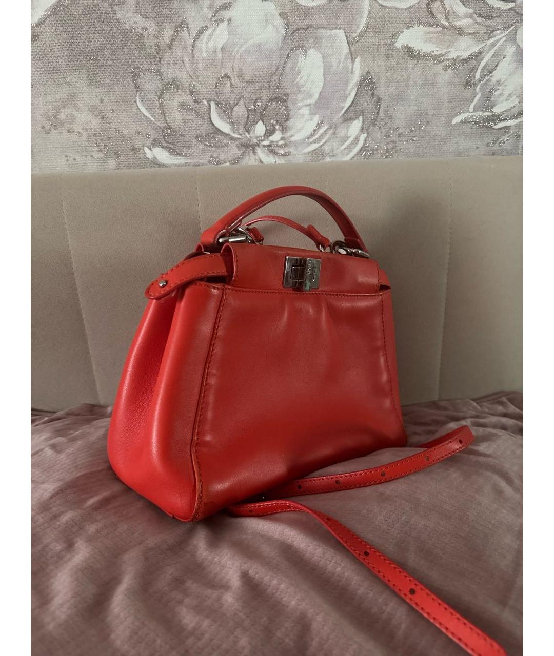 FENDI Красная кожаная сумка тоут, фото 2