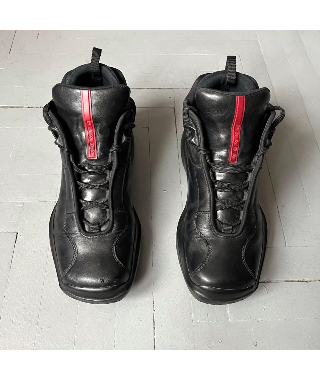 PRADA Черные кожаные низкие ботинки, фото 2