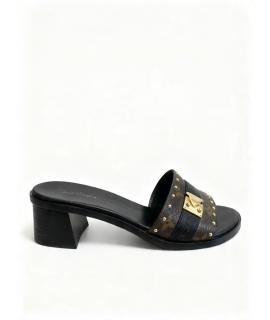 LOUIS VUITTON Мюли