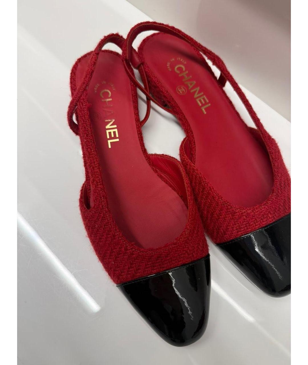 CHANEL Красные текстильные туфли, фото 2