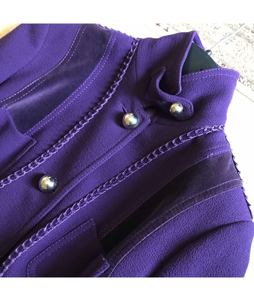 ROBERTO CAVALLI Фиолетовое креповое пальто, фото 3