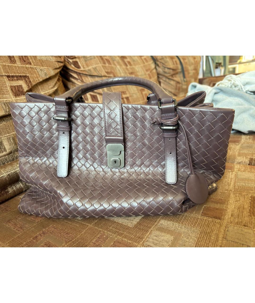 BOTTEGA VENETA Коричневая кожаная сумка с короткими ручками, фото 8