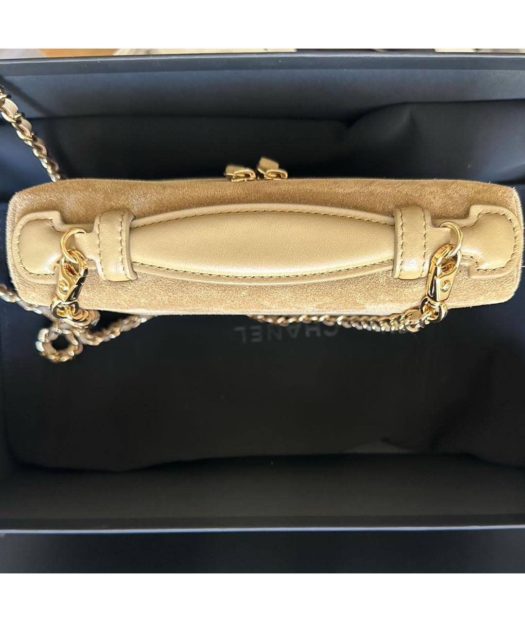 CHANEL Бежевая замшевая сумка через плечо, фото 5