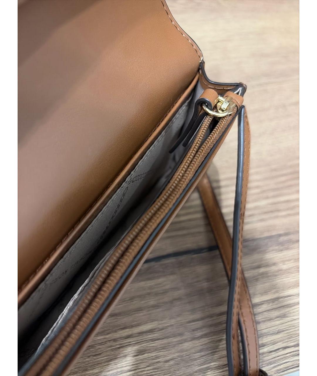 MICHAEL KORS Коричневая кожаная сумка через плечо, фото 4
