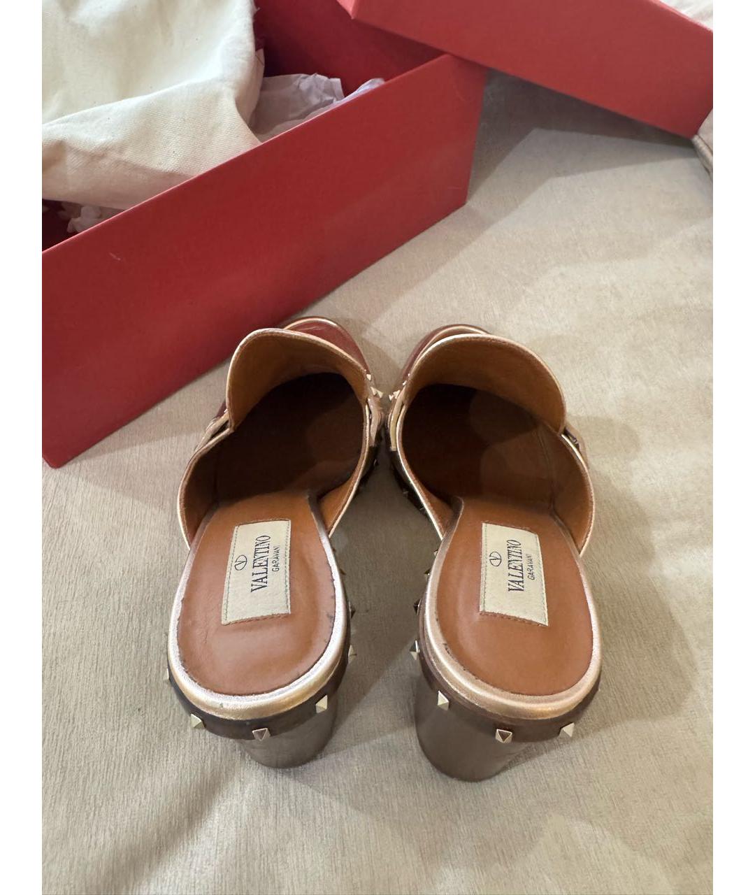 RED VALENTINO Кожаные сабо, фото 5