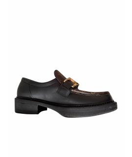 LOUIS VUITTON Лоферы