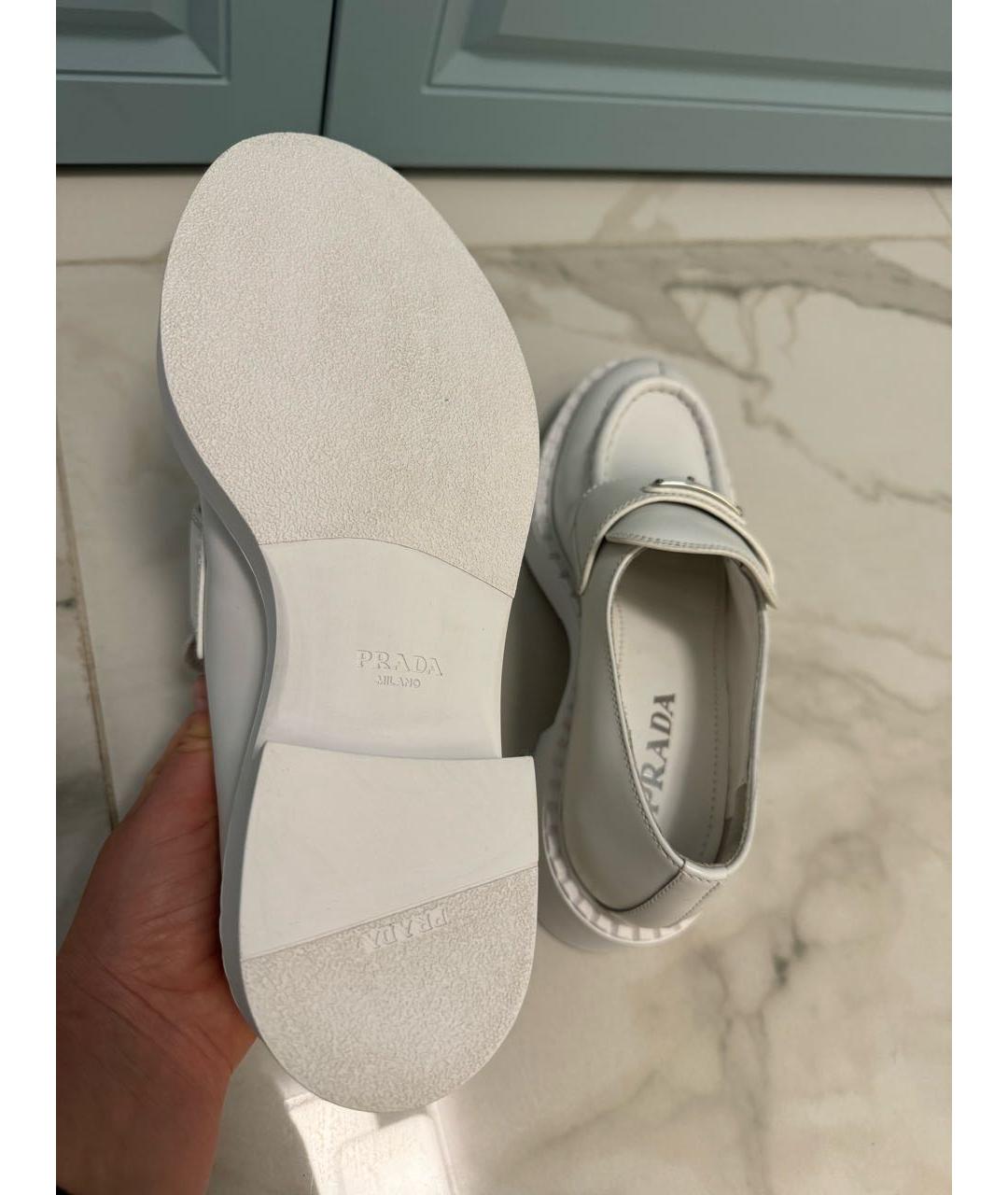 PRADA Белые кожаные лоферы, фото 4