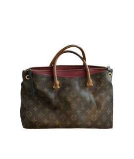 LOUIS VUITTON Сумка с короткими ручками