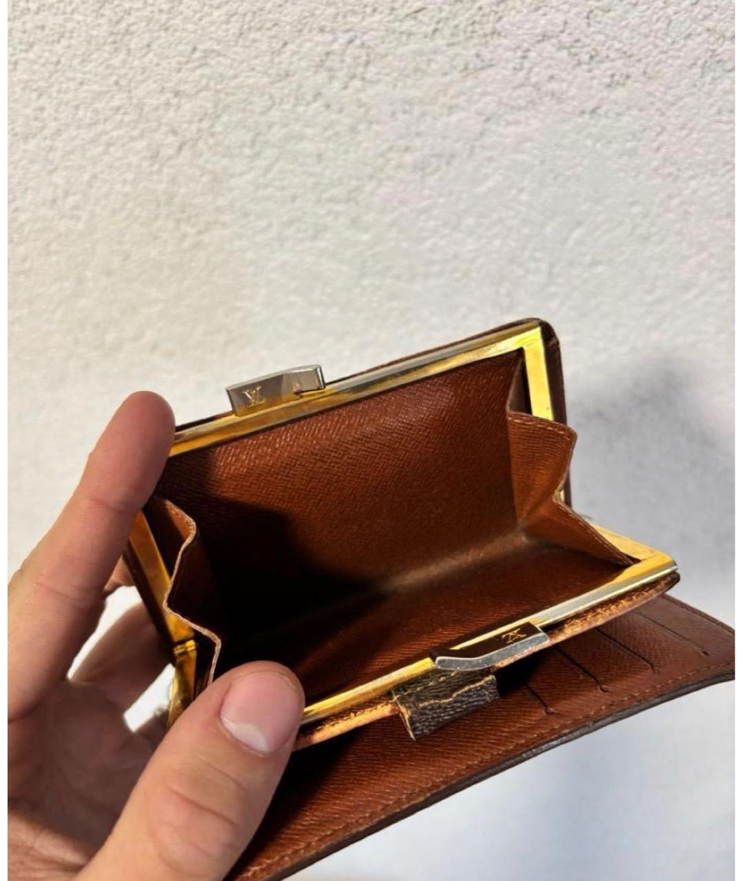 LOUIS VUITTON Коричневый кожаный кошелек, фото 4