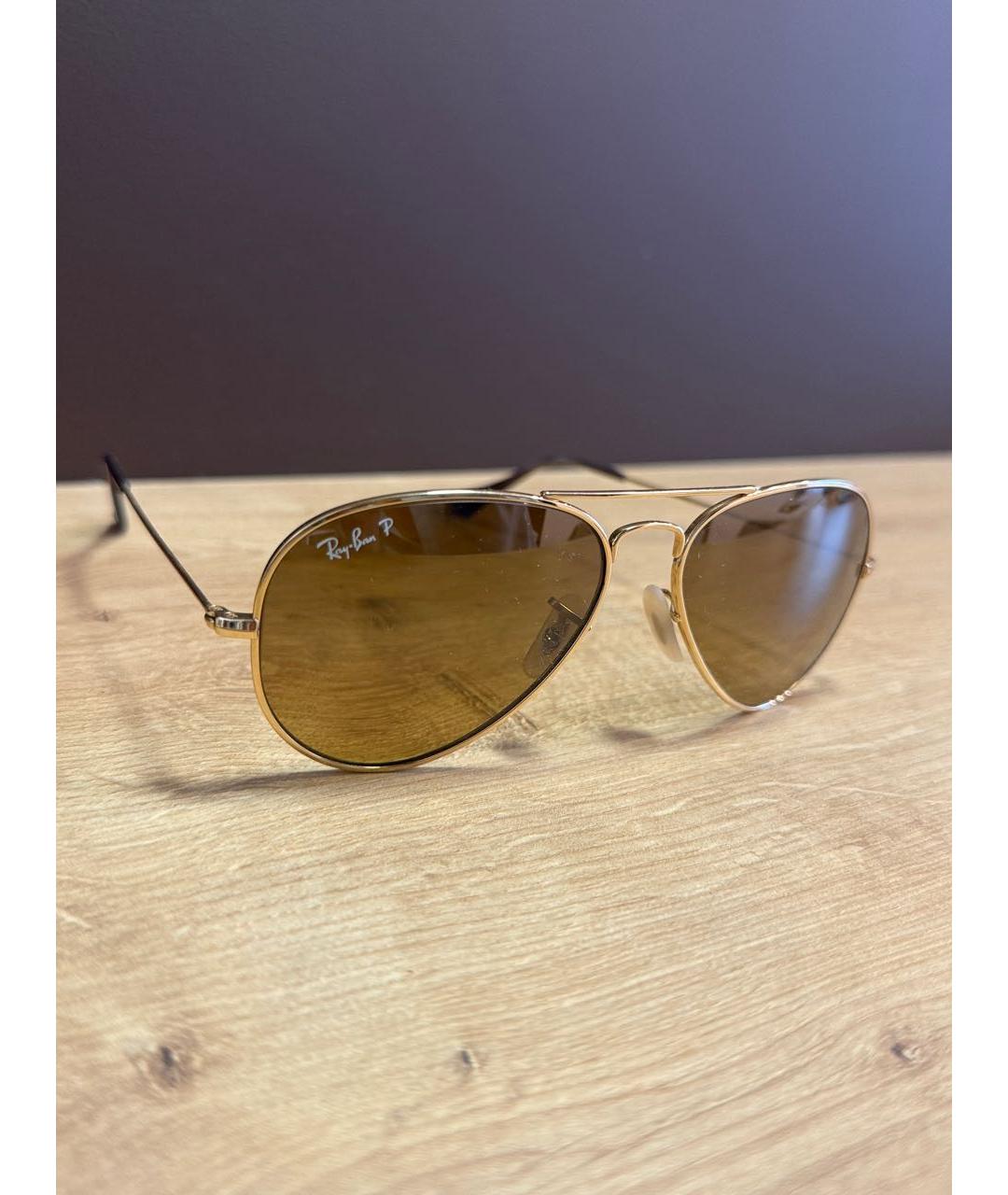 RAY BAN Золотые металлические солнцезащитные очки, фото 2