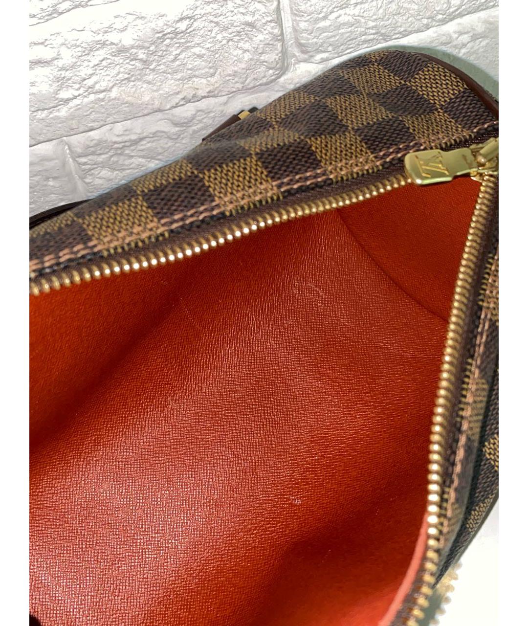 LOUIS VUITTON Коричневая кожаная сумка с короткими ручками, фото 8