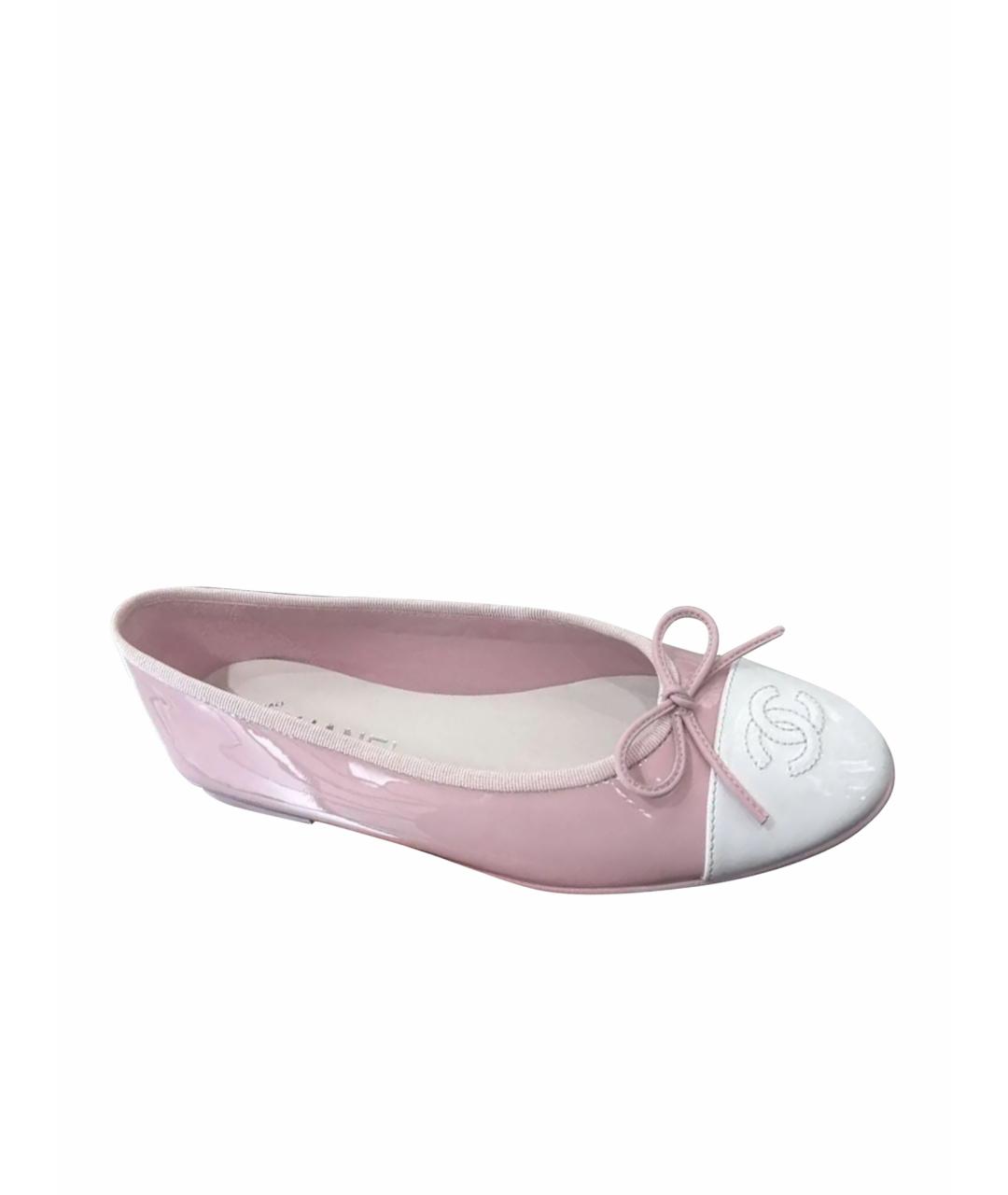 CHANEL Розовые балетки из лакированной кожи, фото 1