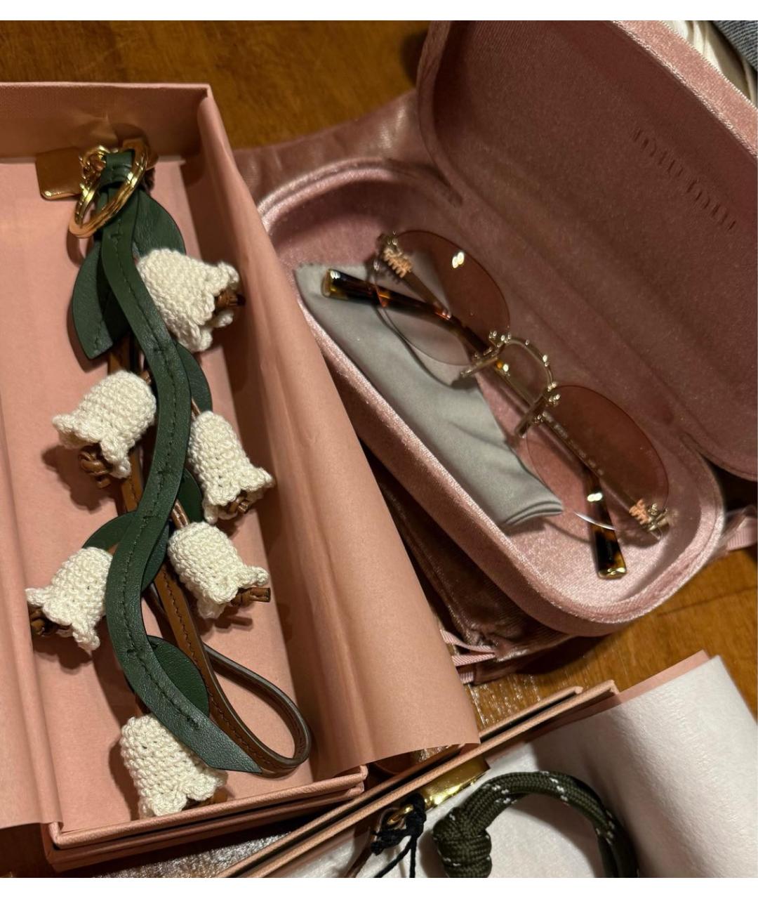 MIU MIU Коричневый брелок, фото 7