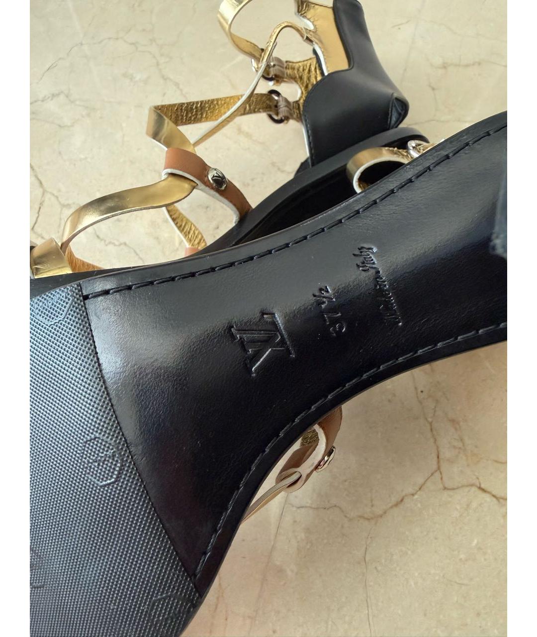 LOUIS VUITTON Золотые кожаные босоножки, фото 3