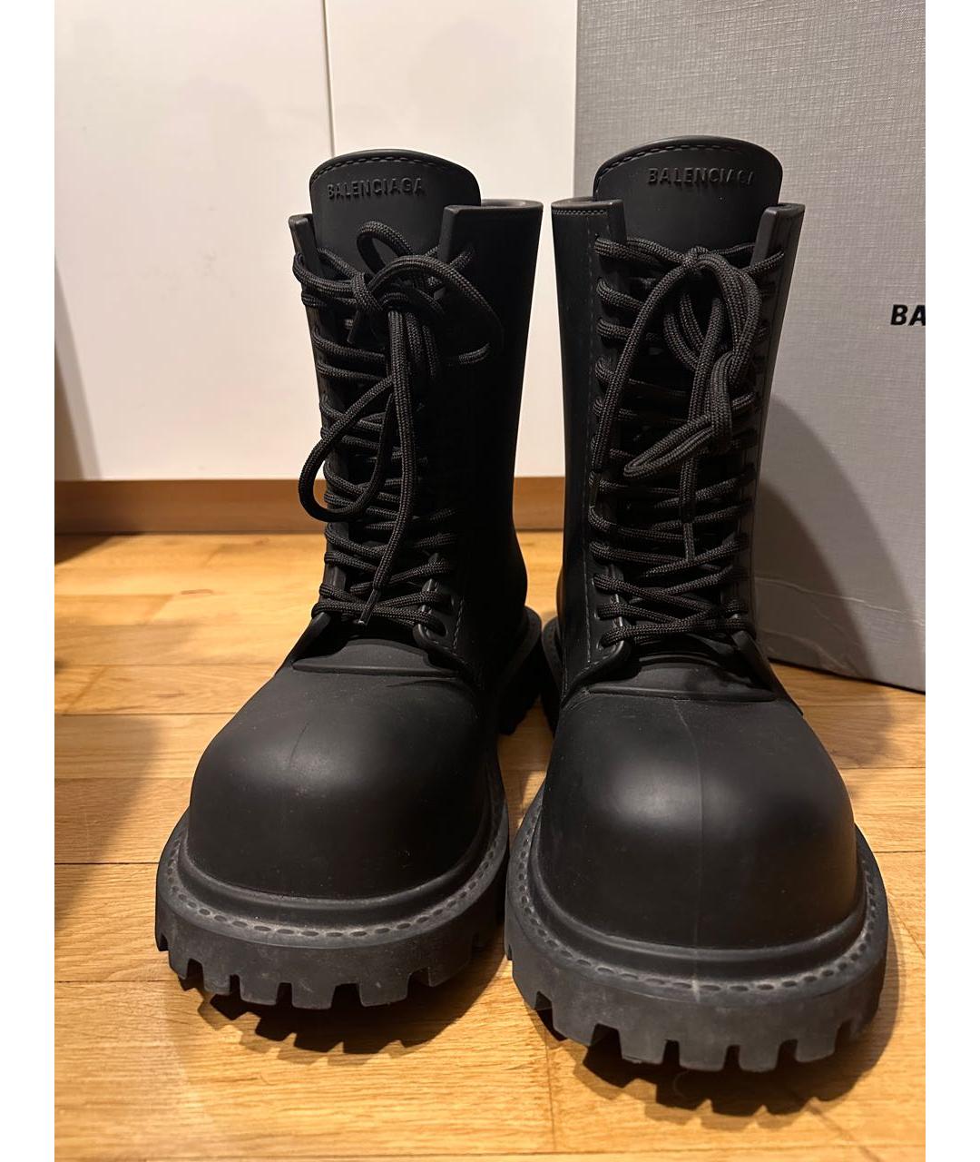 BALENCIAGA Антрацитовые резиновые высокие ботинки, фото 2