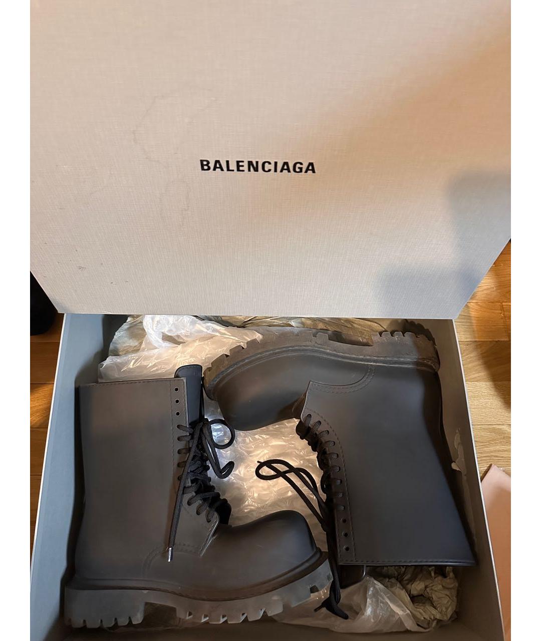 BALENCIAGA Антрацитовые резиновые высокие ботинки, фото 6