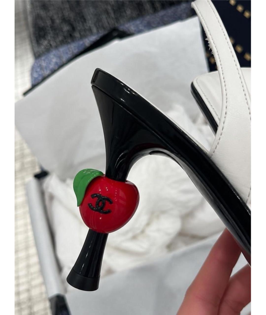 CHANEL Белые кожаные туфли, фото 6