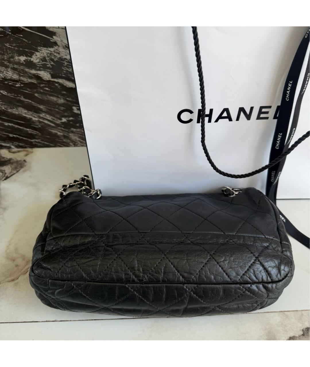 CHANEL Черная кожаная сумка через плечо, фото 4