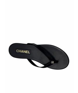 CHANEL Шлепанцы
