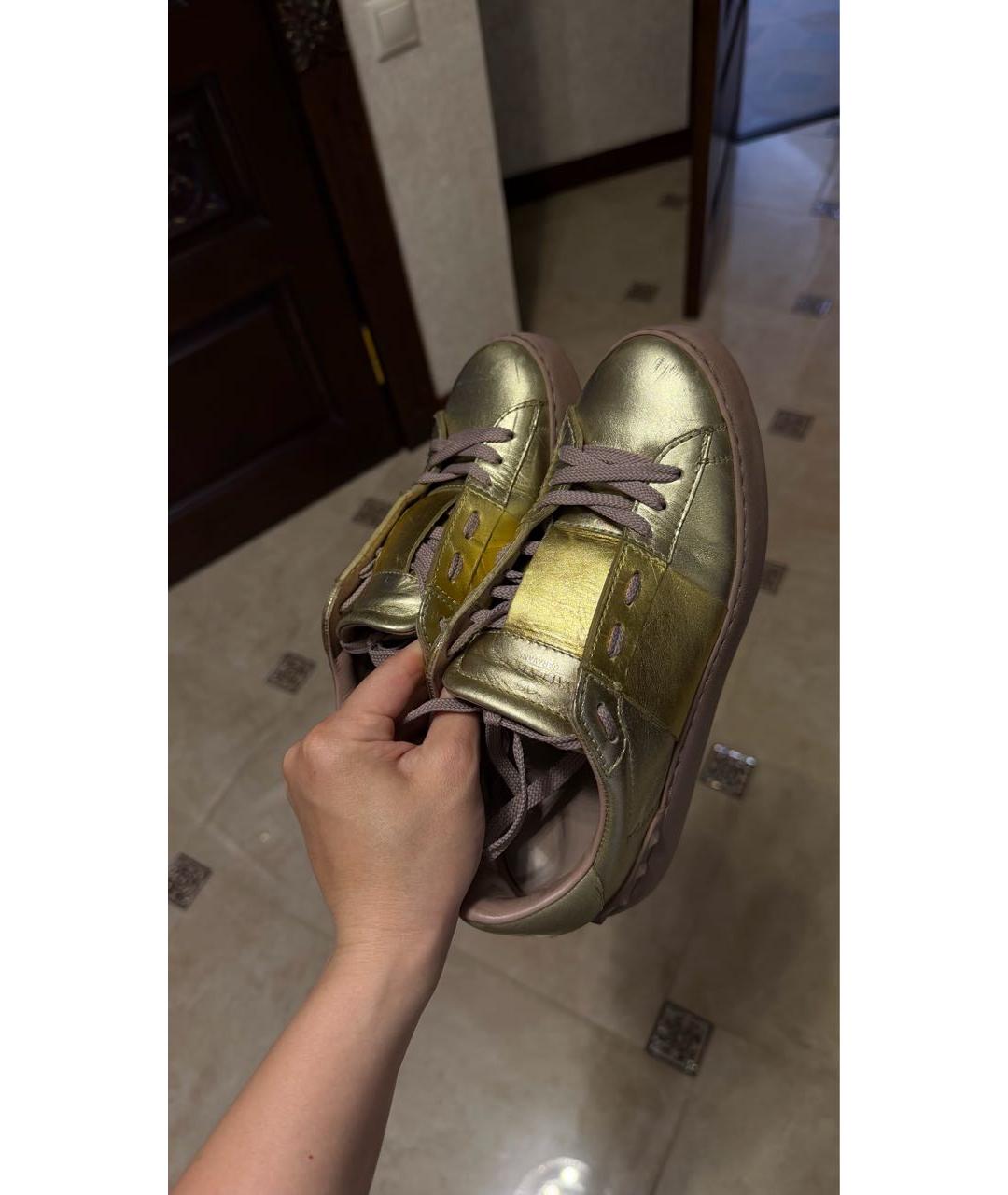 VALENTINO Золотые кожаные кеды, фото 3