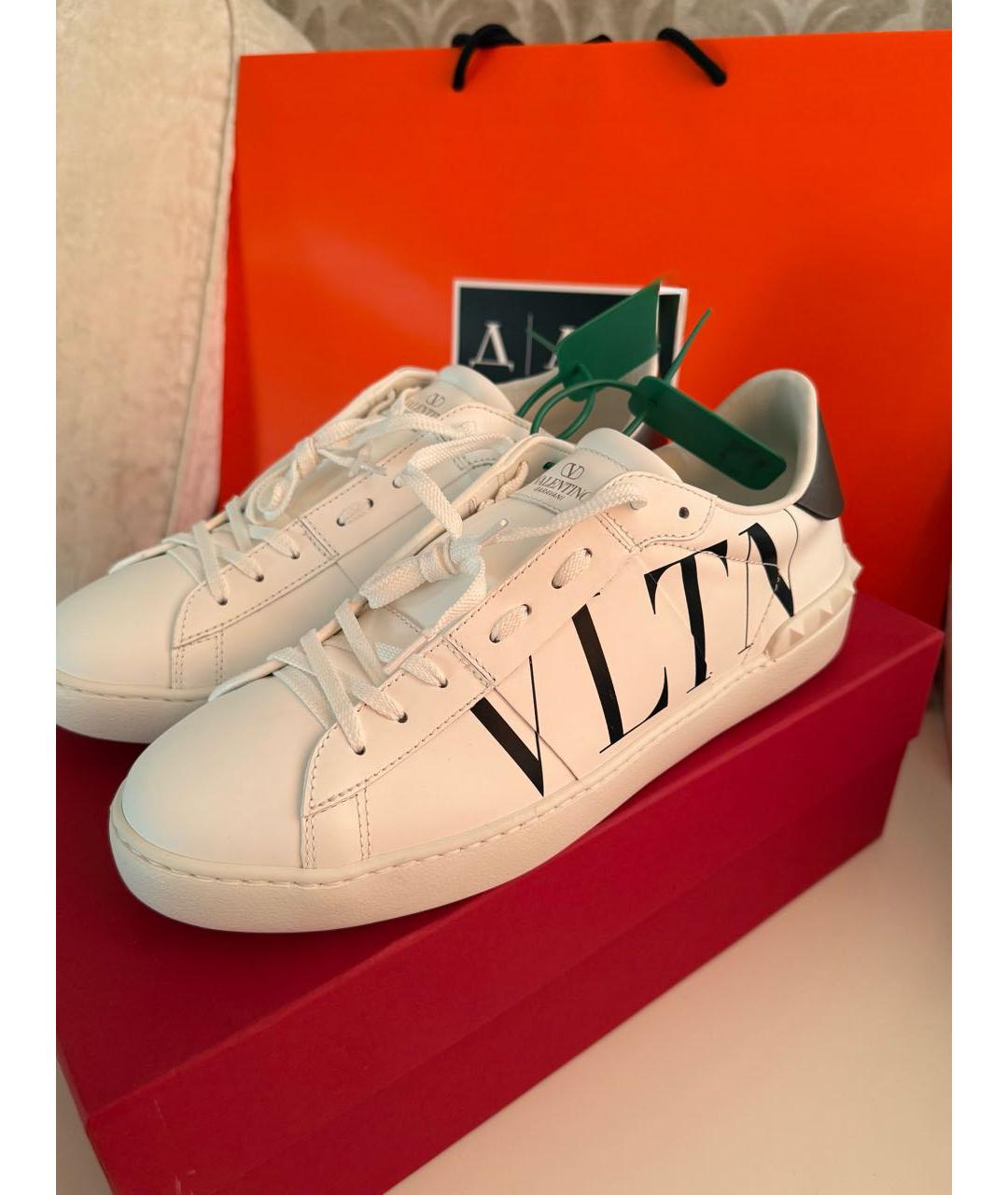 VALENTINO Белые кожаные низкие кроссовки / кеды, фото 7