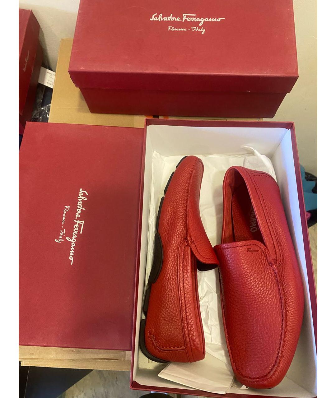 FERRAGAMO Красные кожаные мокасины, фото 7