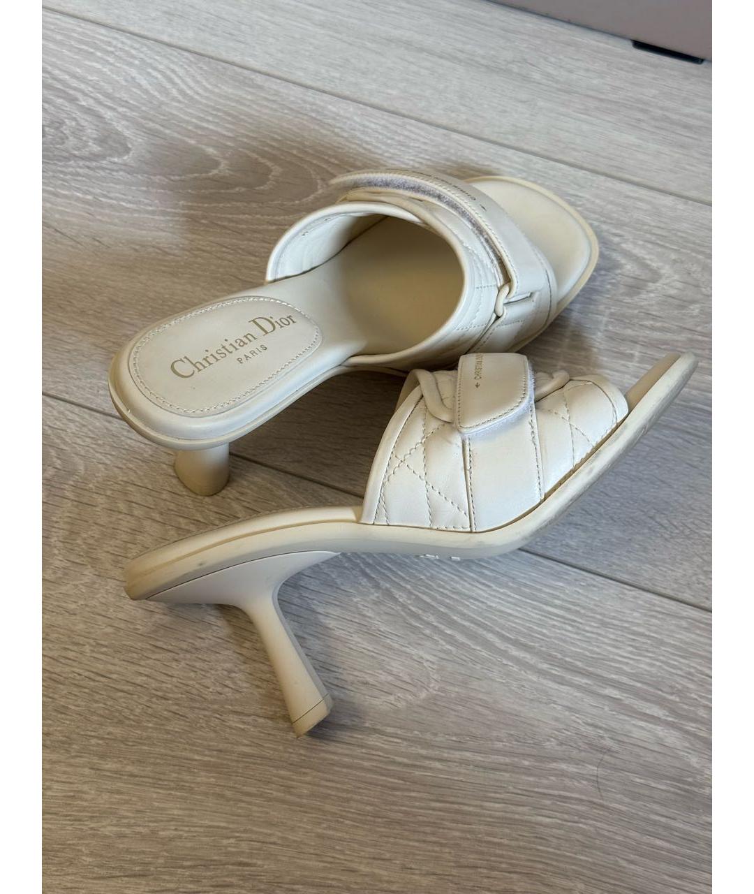 CHRISTIAN DIOR Белые кожаные мюли, фото 5