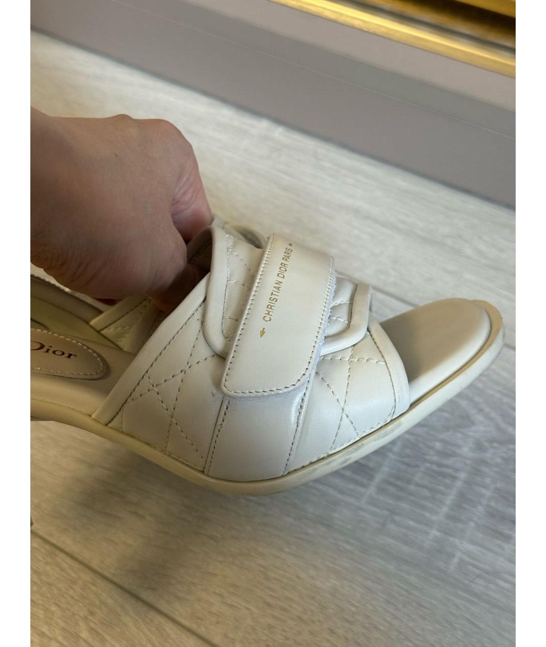 CHRISTIAN DIOR Белые кожаные мюли, фото 3