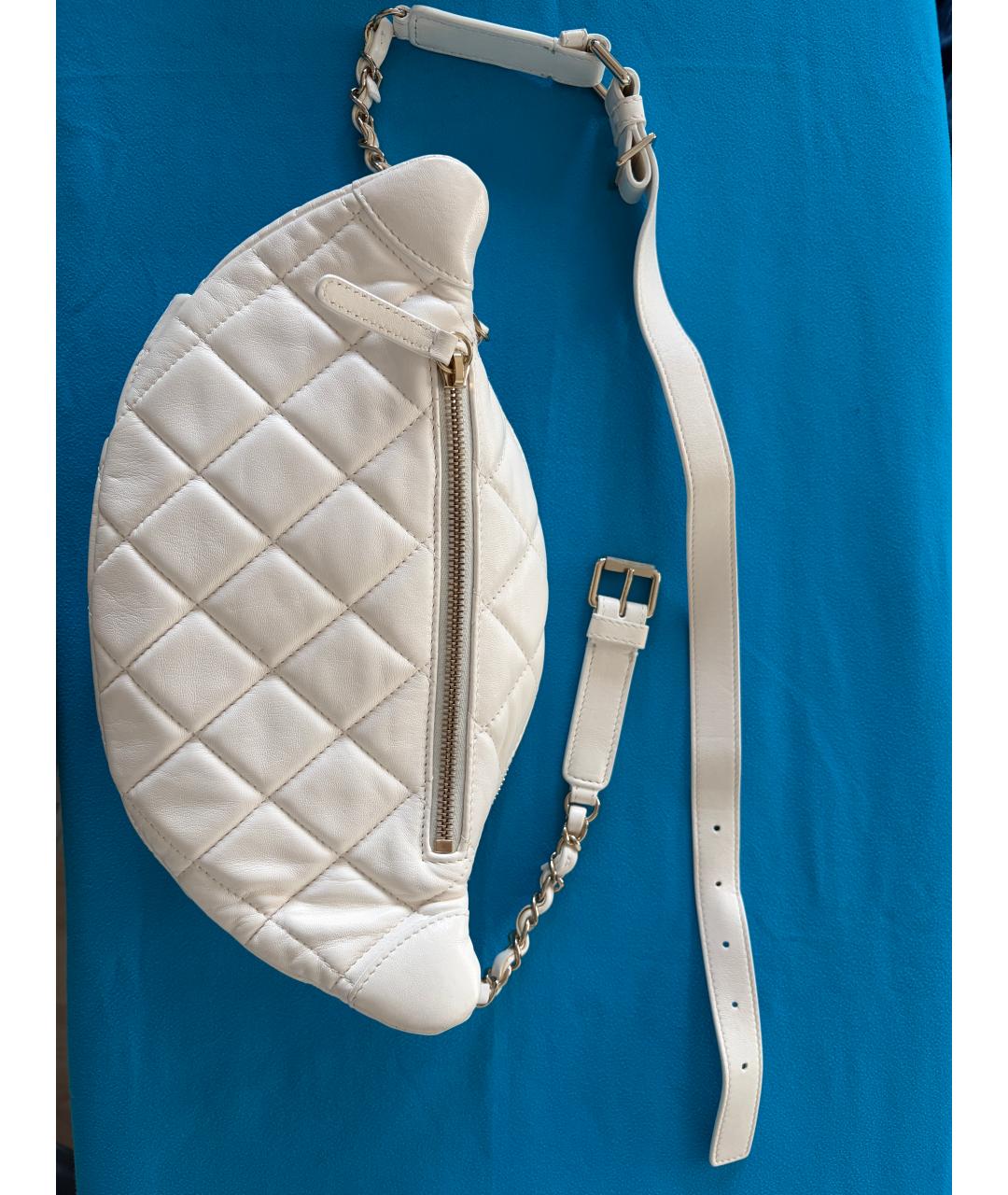 CHANEL Белая кожаная поясная сумка, фото 7