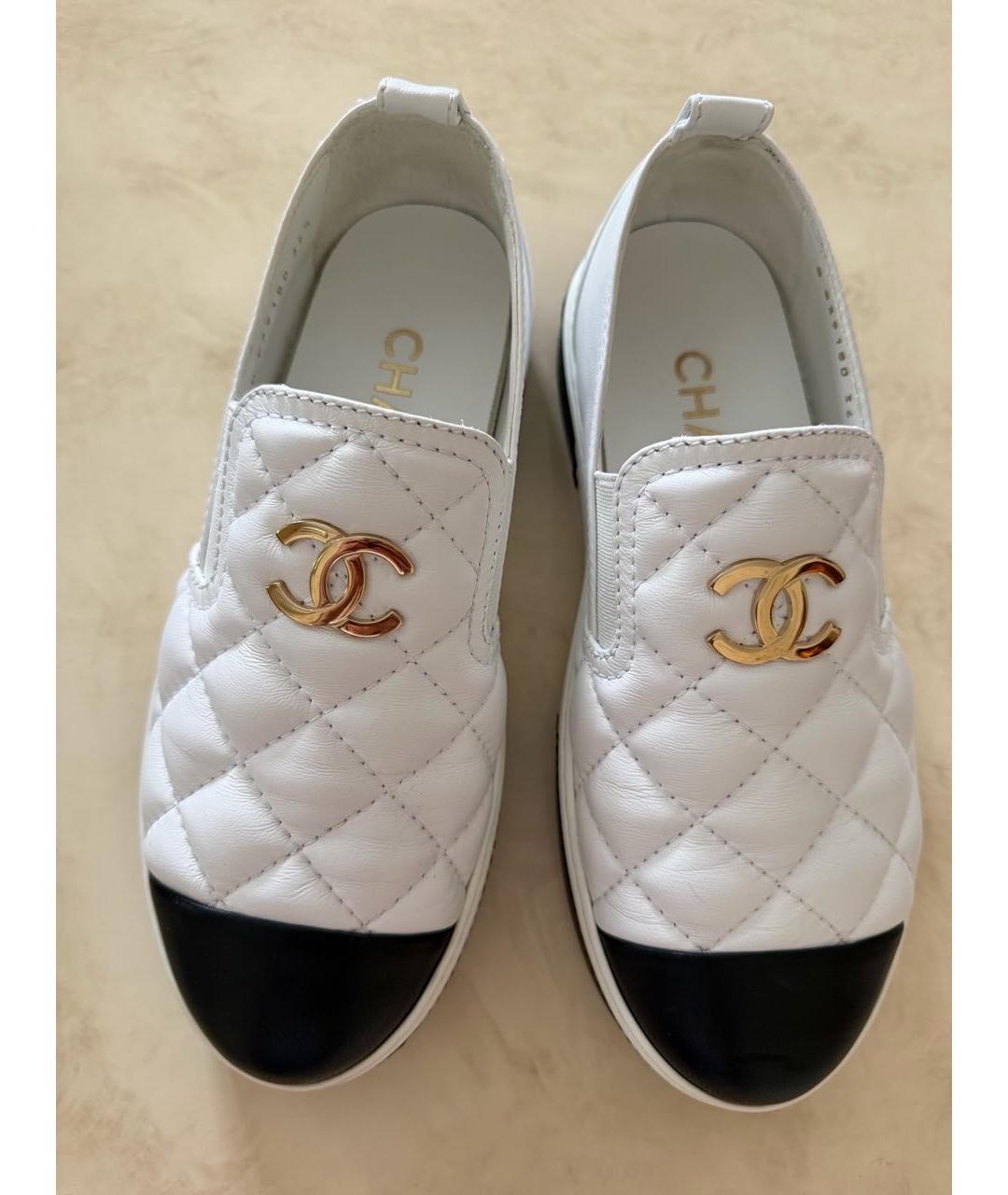 CHANEL Белые кожаные лоферы, фото 9