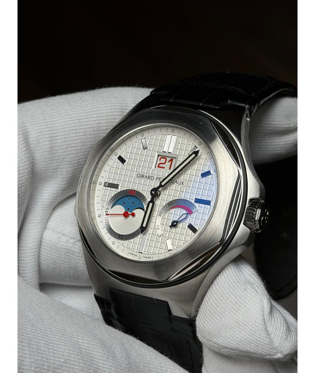 GIRARD PERREGAUX Серебряные часы, фото 3