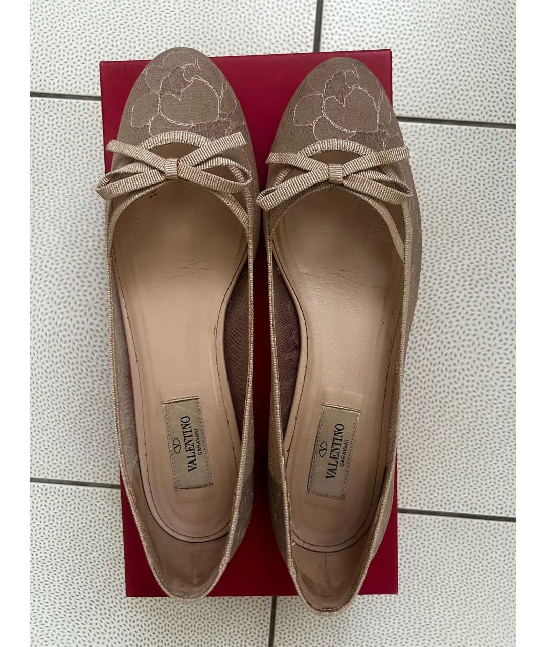 VALENTINO Бежевые текстильные балетки, фото 4