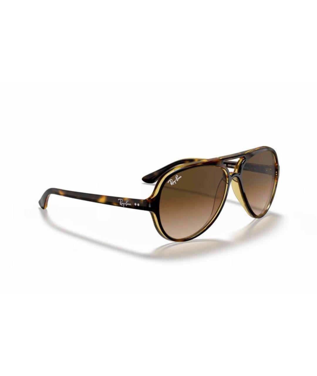 RAY BAN Коричневые пластиковые солнцезащитные очки, фото 2