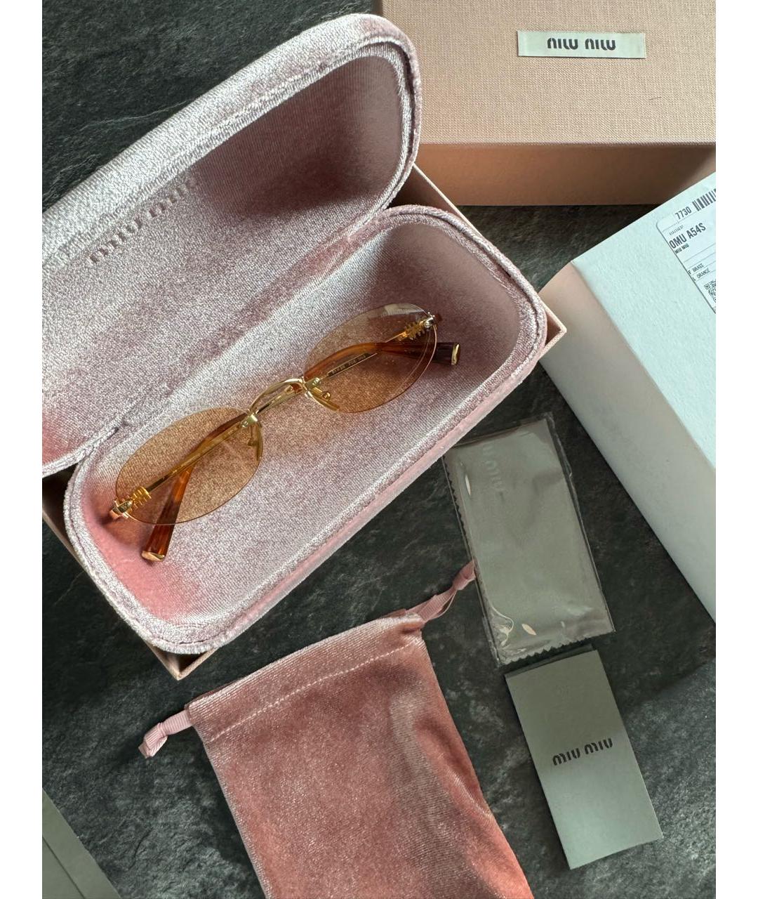 MIU MIU Оранжевые металлические солнцезащитные очки, фото 3