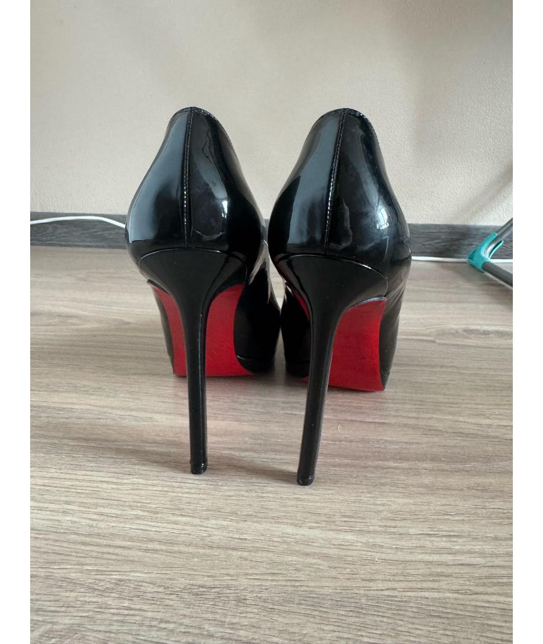 CHRISTIAN LOUBOUTIN Черные туфли из лакированной кожи, фото 4