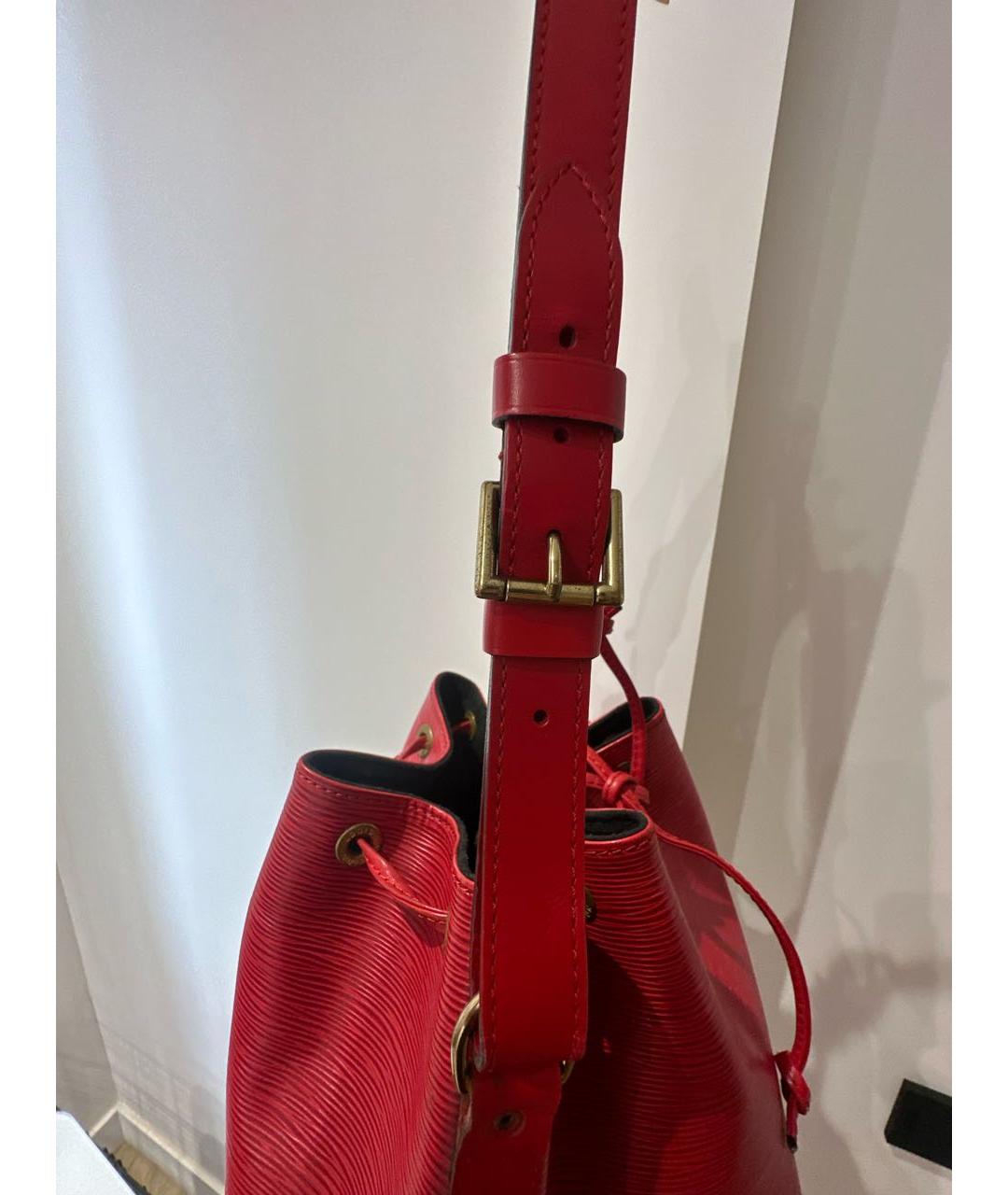 LOUIS VUITTON Красная сумка с короткими ручками, фото 8