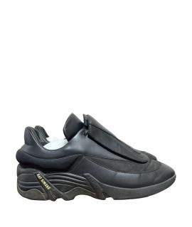RAF SIMONS Низкие кроссовки / кеды