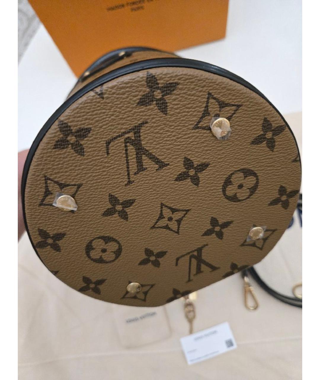 LOUIS VUITTON Коричневая кожаная сумка с короткими ручками, фото 5