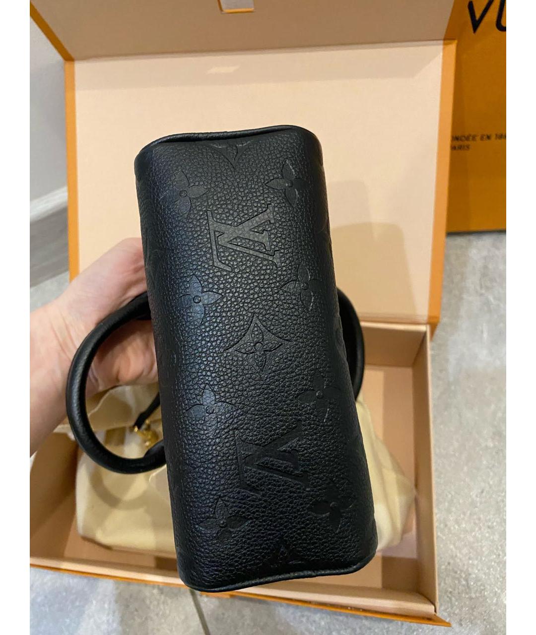 LOUIS VUITTON Черная кожаная сумка с короткими ручками, фото 3