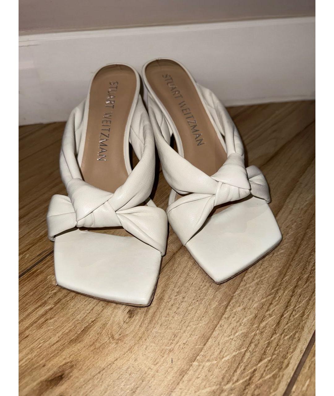 STUART WEITZMAN Белые кожаные сабо, фото 2