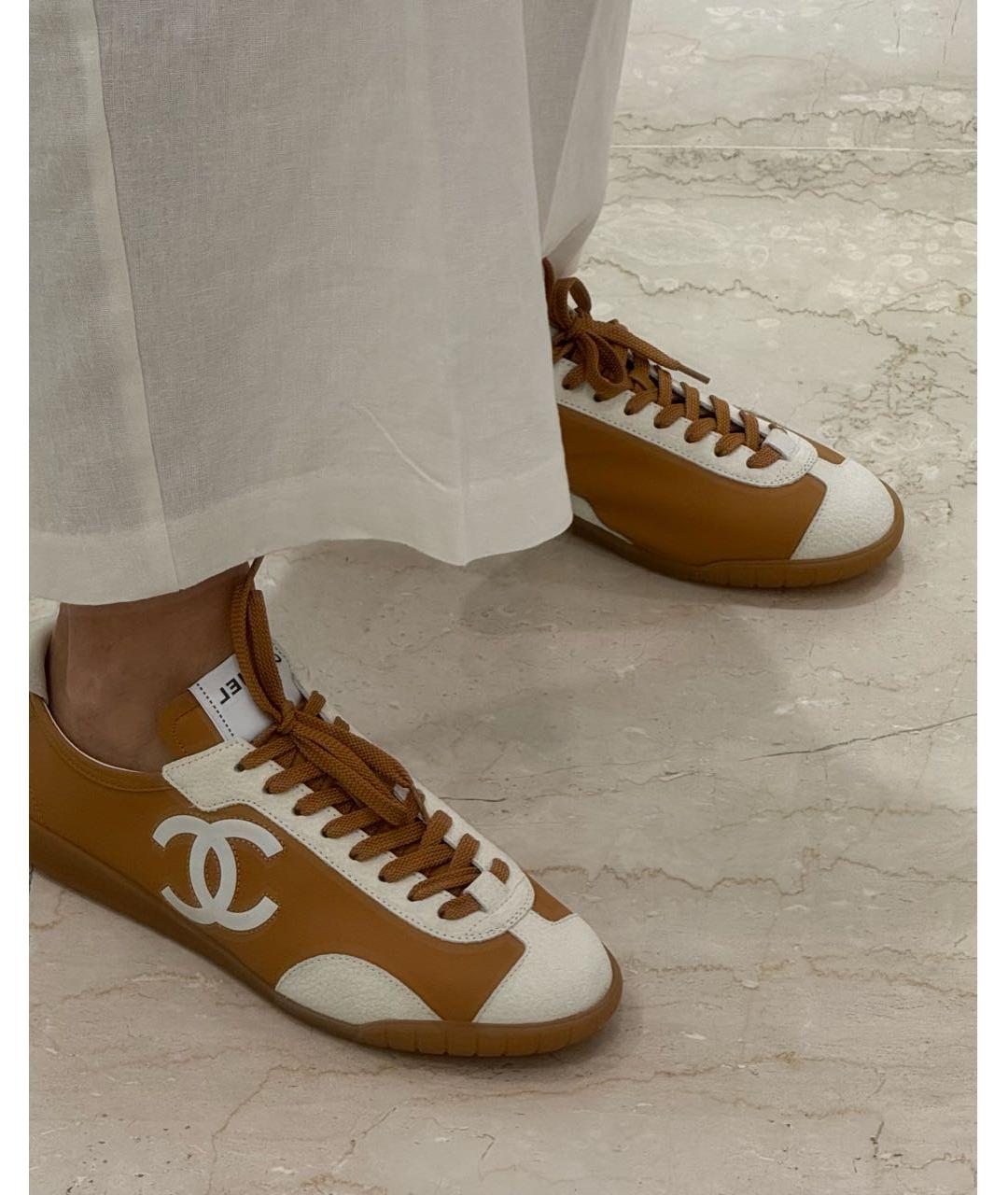CHANEL Оранжевые кожаные кеды, фото 6
