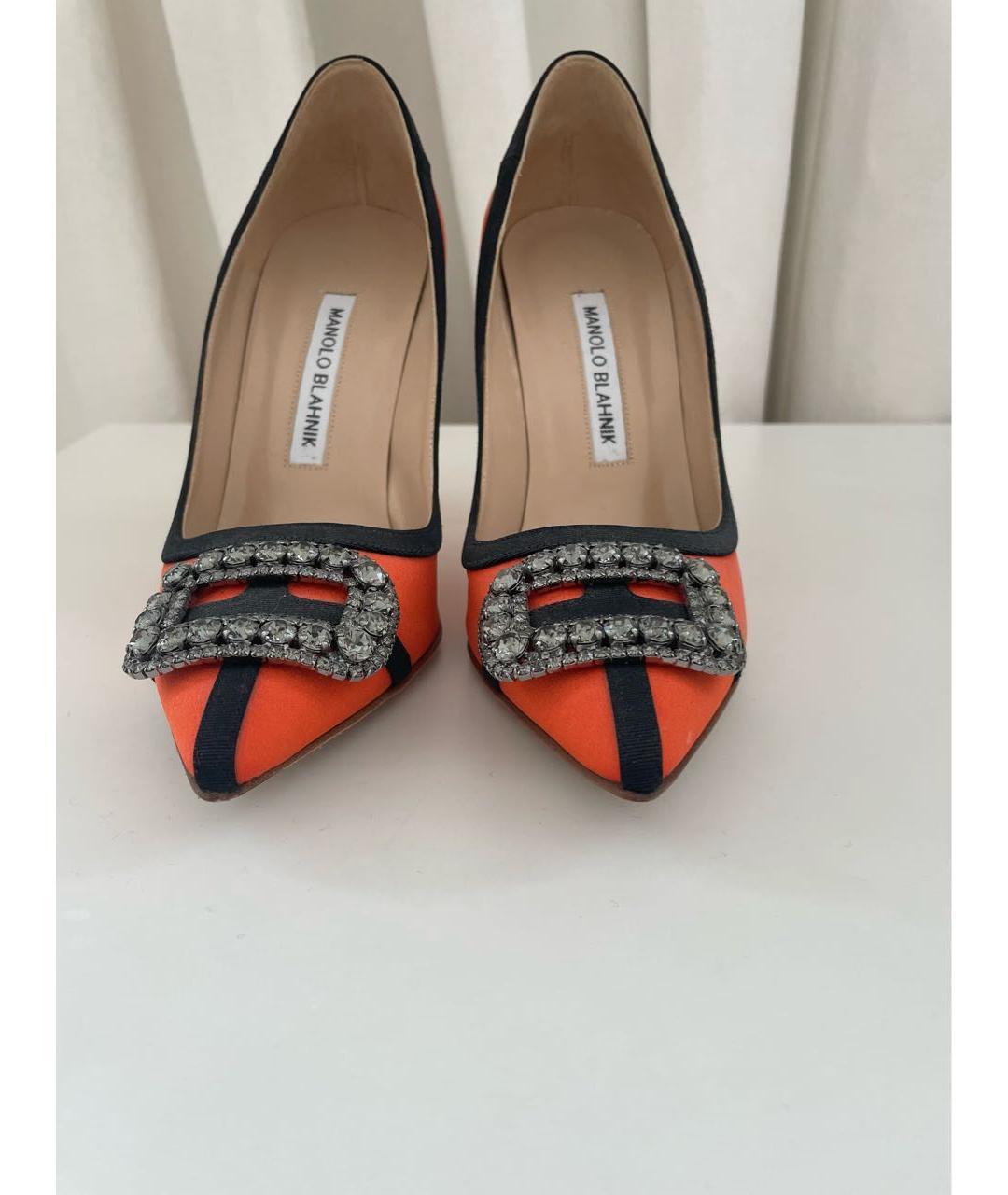 MANOLO BLAHNIK Оранжевые текстильные туфли, фото 3