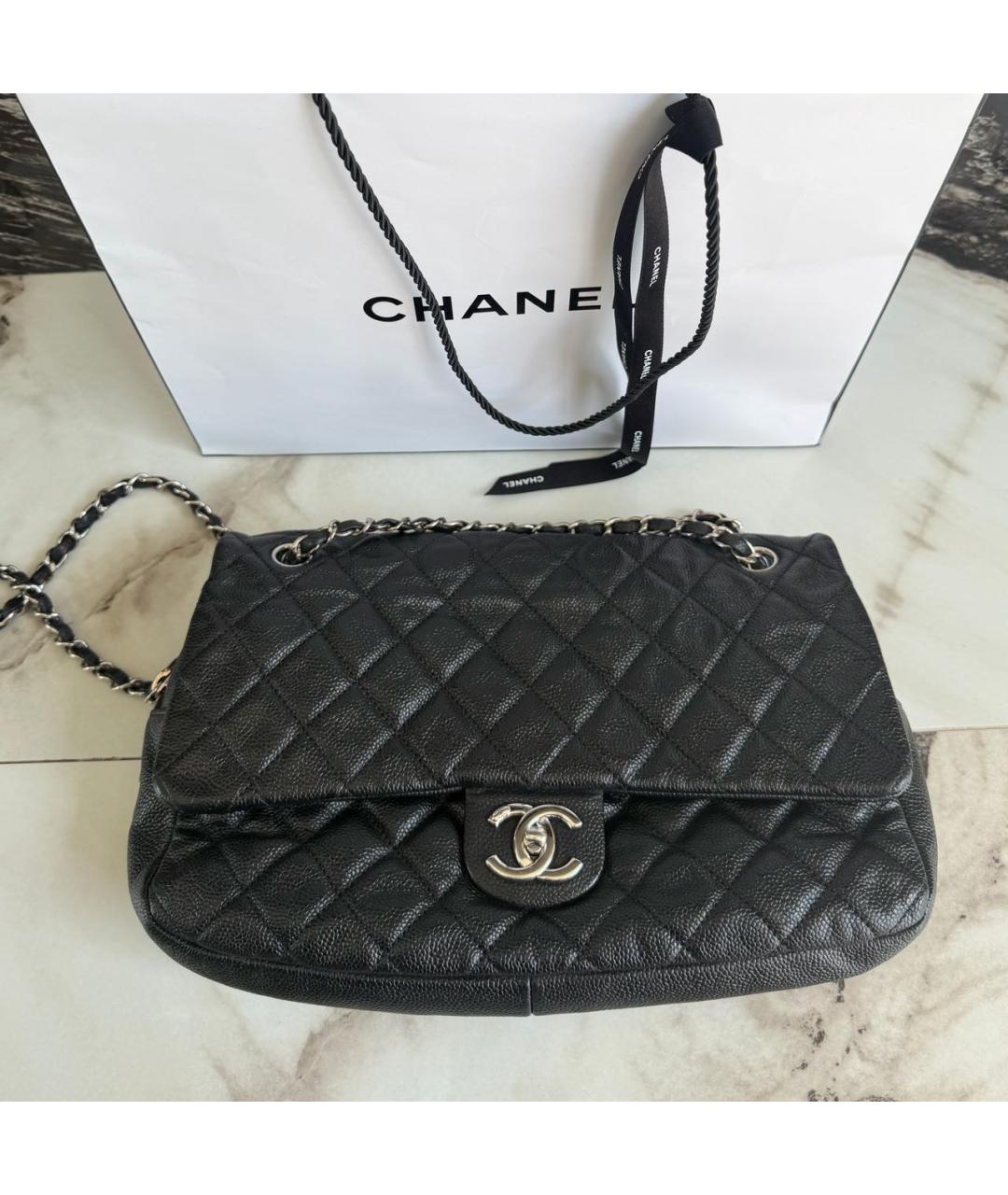 CHANEL Черная кожаная сумка через плечо, фото 3