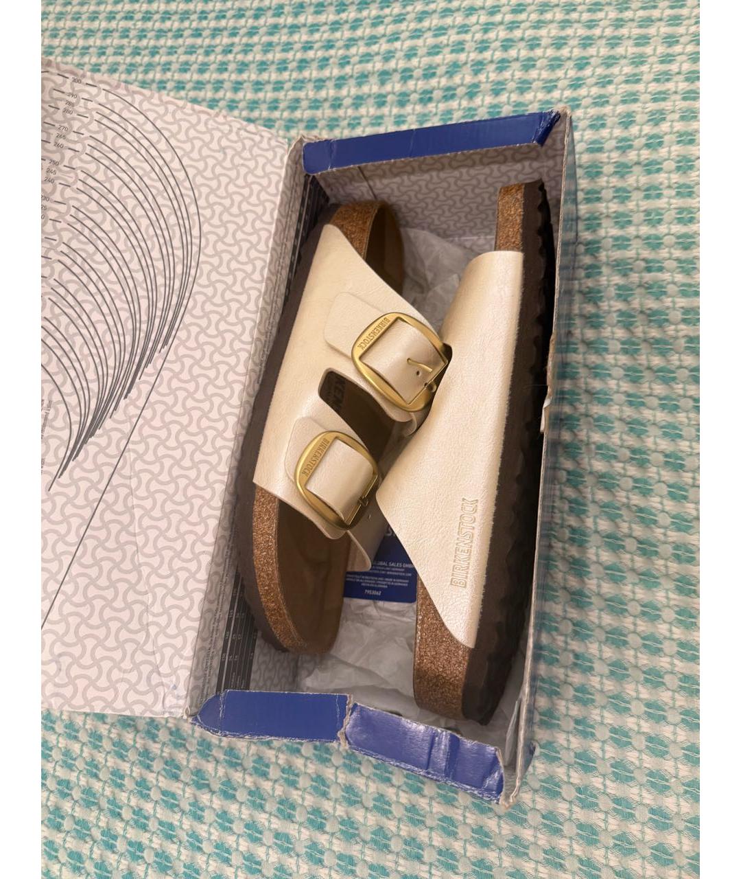 BIRKENSTOCK Бежевые сандалии, фото 2