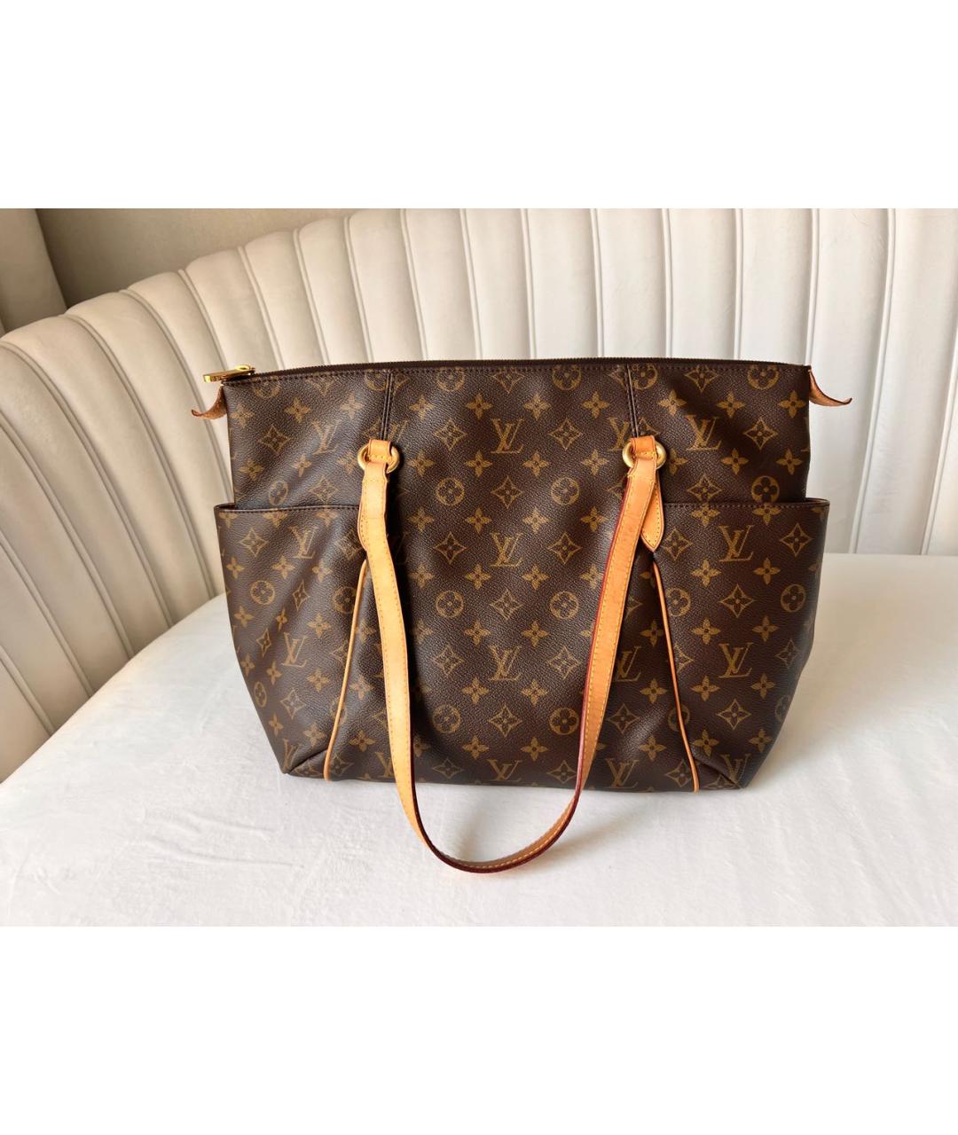 LOUIS VUITTON Коричневая сумка тоут, фото 2