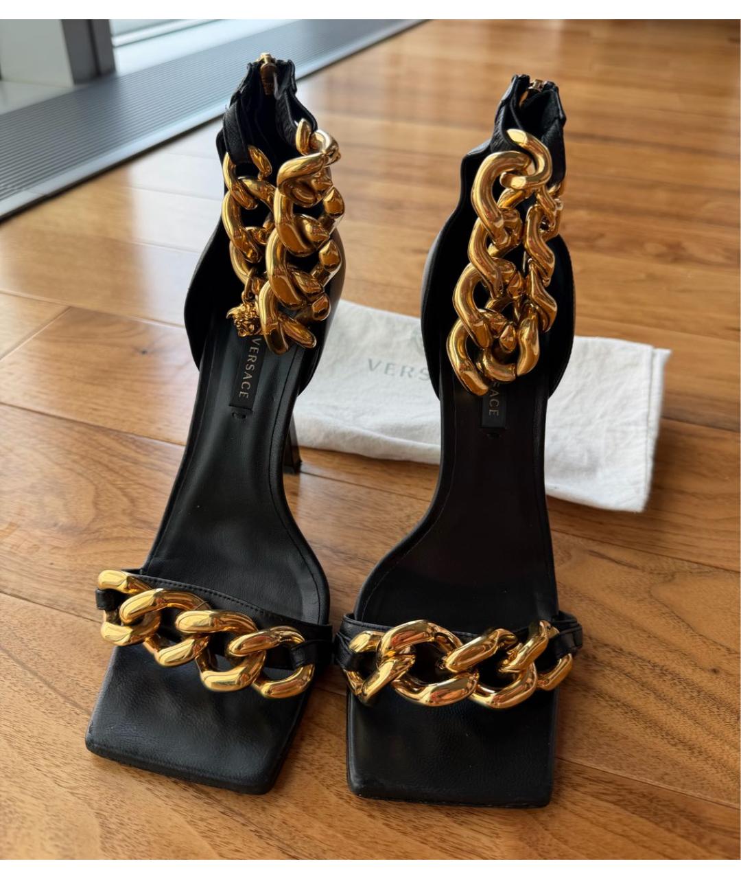 VERSACE Черные кожаные босоножки, фото 3